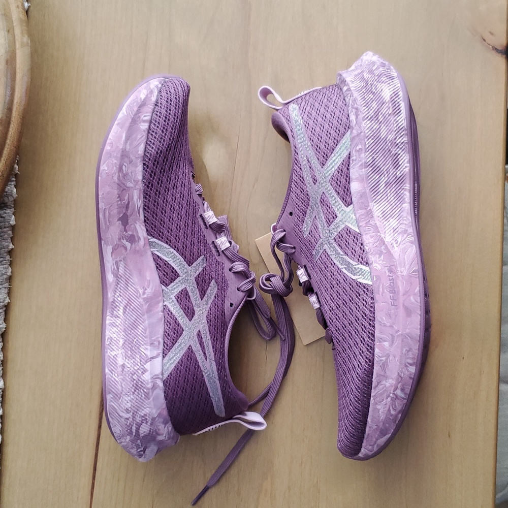 BNIB Asics Noosa Tri 16 Ube - 8